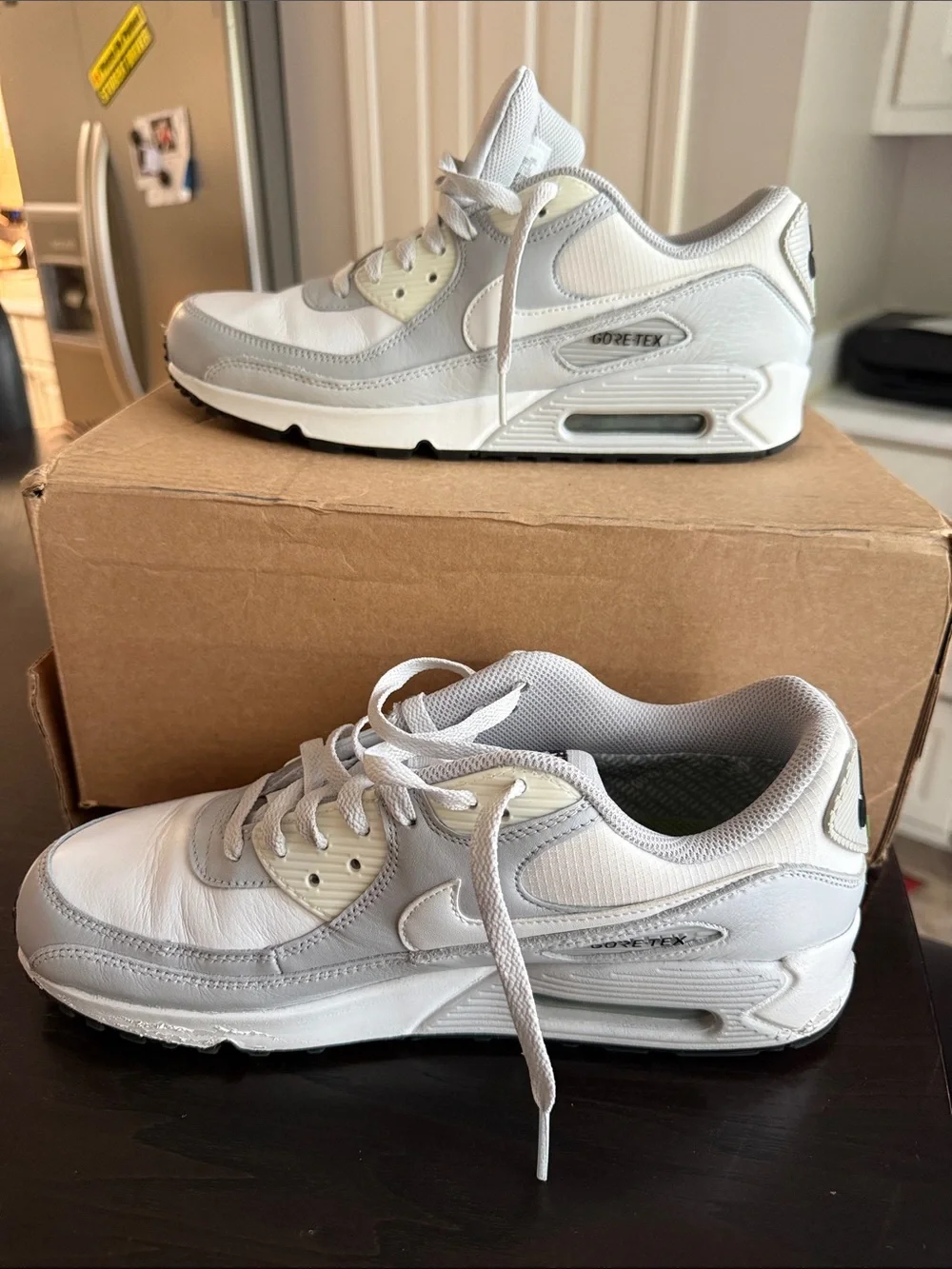 Nike Air Max 90 GORE-TEX 'Photon Dust'